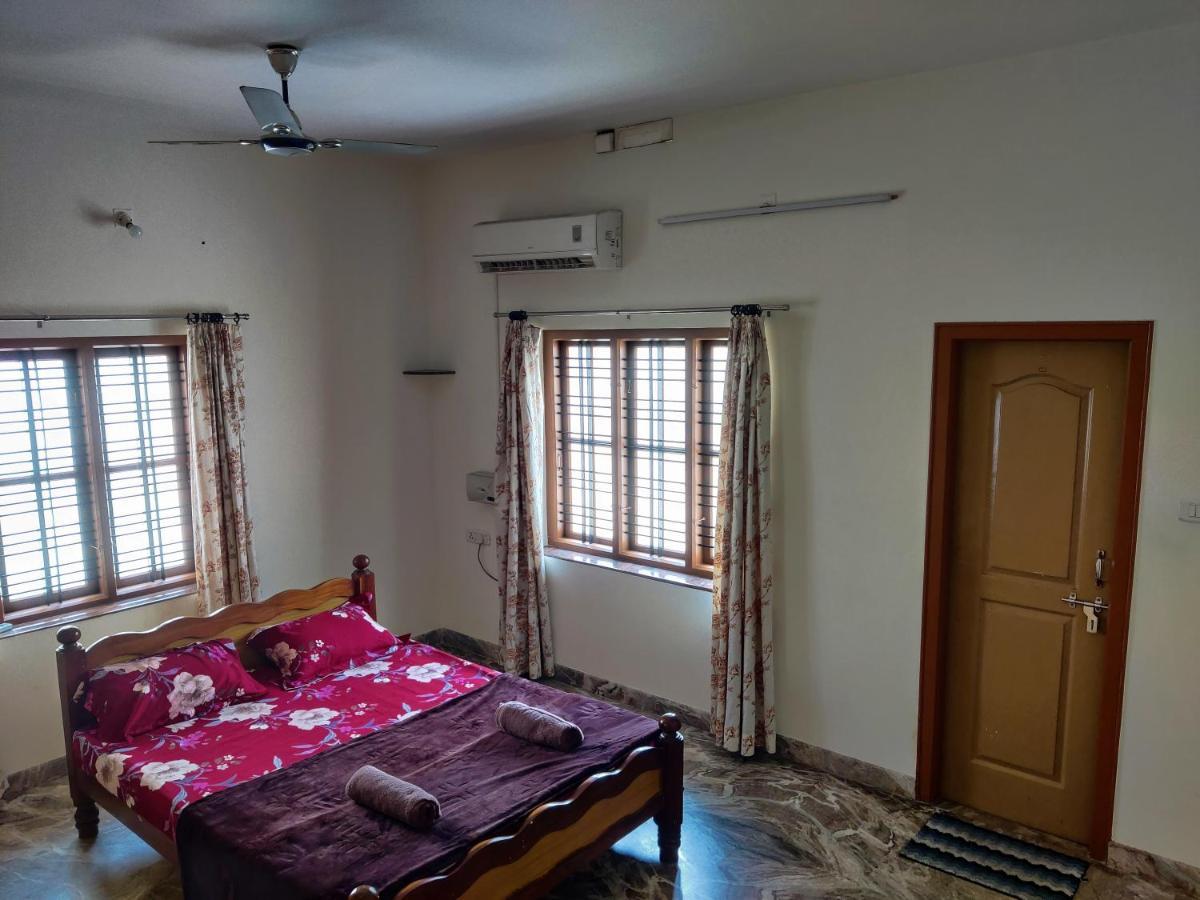 Spacious 3-Bedroom Private Villa In Mangalore - Ideal Getaway For Family And Friends מראה חיצוני תמונה