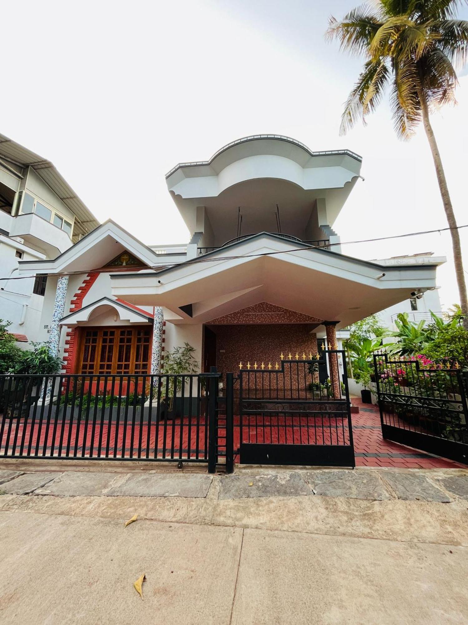 Spacious 3-Bedroom Private Villa In Mangalore - Ideal Getaway For Family And Friends מראה חיצוני תמונה