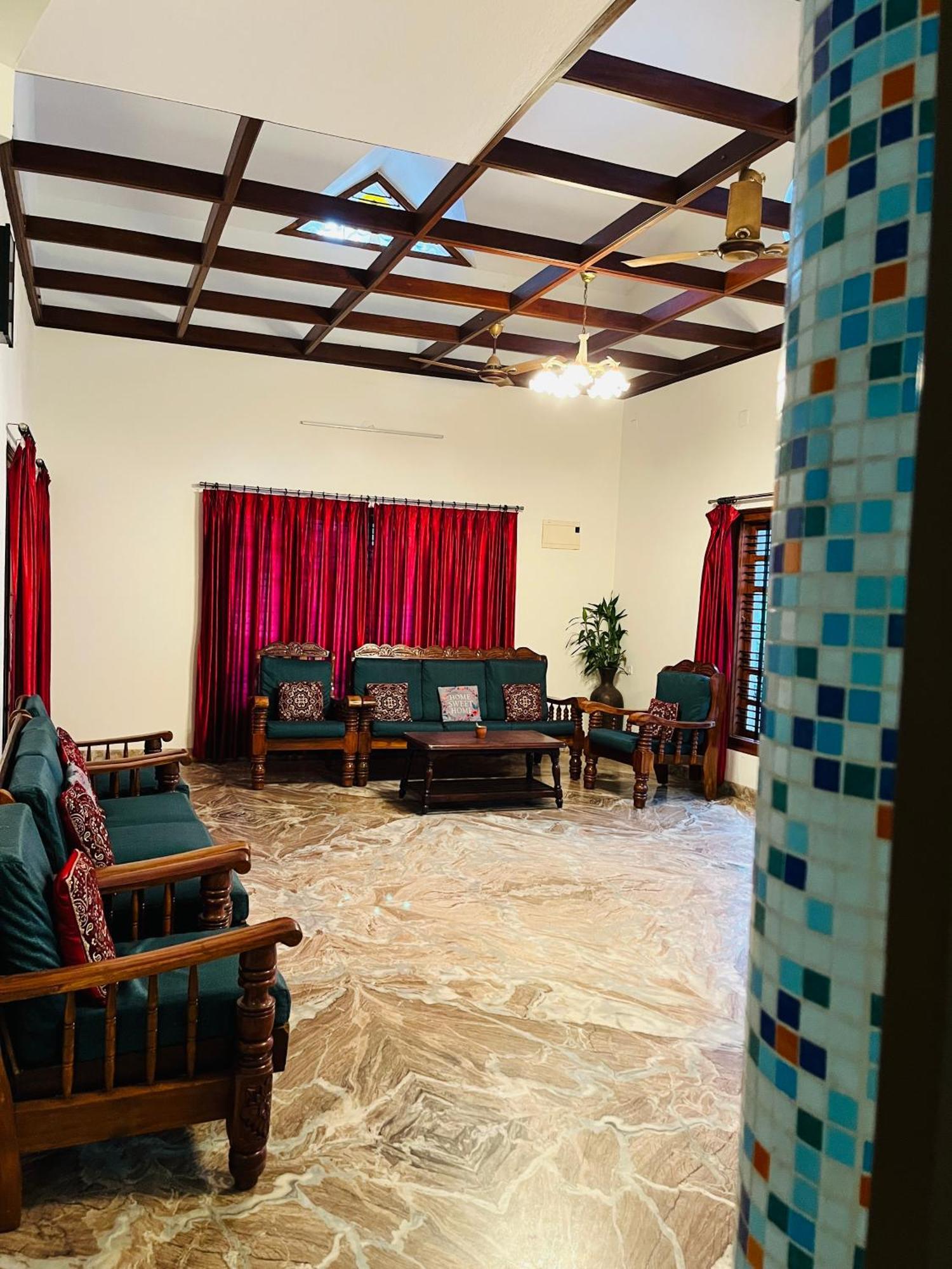Spacious 3-Bedroom Private Villa In Mangalore - Ideal Getaway For Family And Friends מראה חיצוני תמונה